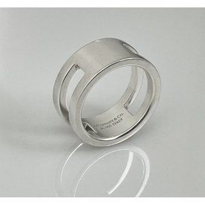 Size 7 Tiffany & Co Sterling Silver 925 Italy Cutout Ring